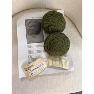 CASCADE YARN baby alpaca chunky color #594 Ecru 108 Yds Green W/ Beret Pattern